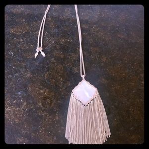 Kendra Scott necklace